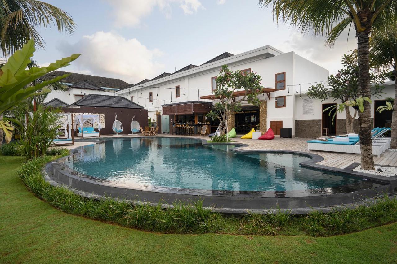 The Sakaye Villas & Spa Легиан Екстериор снимка
